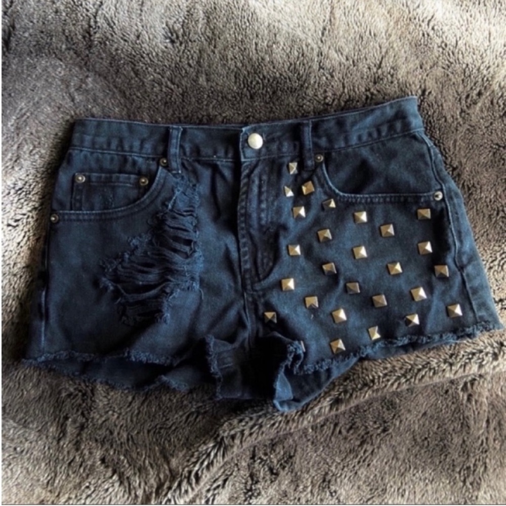 Forever 21 Black Distressed Denim Studded Shorts